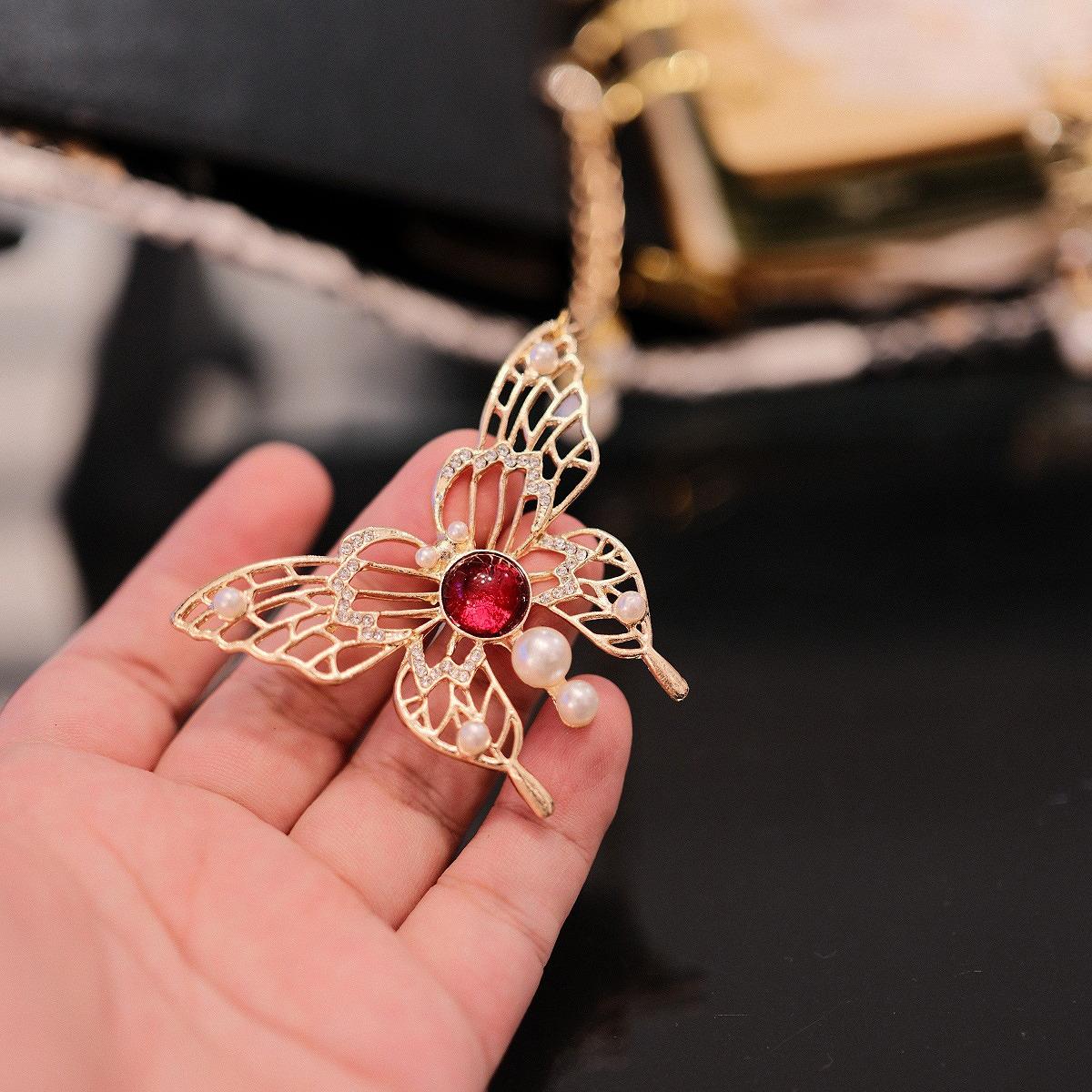 Crimson Wing Charm