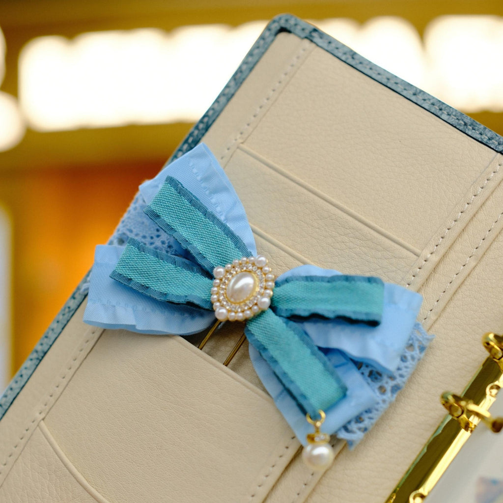 Belle Bow Paper Clip