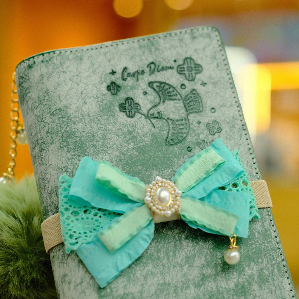 Belle Bow Paper Clip